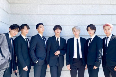 BTS Berhasil Masuk 3 Nominasi di American Music Award 2021