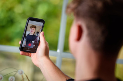 TikTok: Ancaman Baru di Dunia Digital? Dari Micro Ekspresi hingga Perekam Persepsi