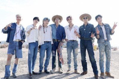 BTS Menjadi Line Up Acara iHeartRadio Jingle Ball Tour 2021 di Los Angeles